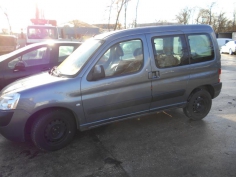 Vehicule-PEUGEOT-PARTNER-PH.2-1-6-2007-3024525e516f99ac85b4af4b291768e967f34c36be002e91e5ccc1159f32ff9e.JPG 2