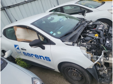 Vehicule-RENAULT-CLIO%204%20PHASE%202-2017-58a7cf15fbb38f31752f7befd2aecef691c08e4cdb43eba06ce9710ffd5136d4_o.jpg