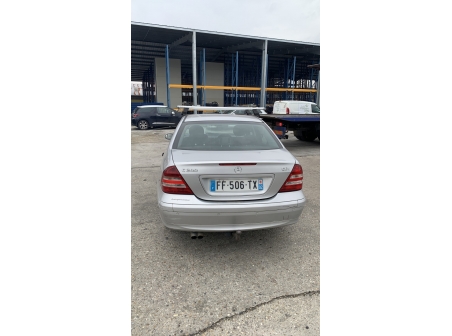Vehicule-MERCEDES-CLASSE%20C%20203%20PHASE%202-2005-92eee7520a739416a109fe32066887a3fb5df1c3de7fb2e8e67760a135bfc20b_o.jpg