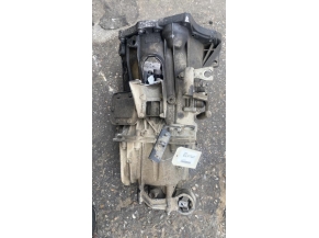 110721646-1b7c8339-4cd2-4ec9-893f-d8328d28a514-Piece-Boite-de-vitesses-IVECO-DAILY-3-6168913fbb98378f74c9e34081a4ce429e1d8036e6e2230d1d3f87a04c408ff6_m.jpg