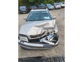 Vehicule-VOLVO-S%2040%201%20PHASE%201-1998-2fe6416a94b220239f29d68afaff0c67fba159d721550b9cf2d8d17e8690370e_o.jpg