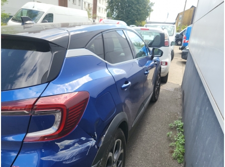 Vehicule-RENAULT-CAPTUR%202-2023-16d5f7a8d6a7f3604c3c157e55200b430e1a0d698fe90598d87800c2ae05333a_o.jpg