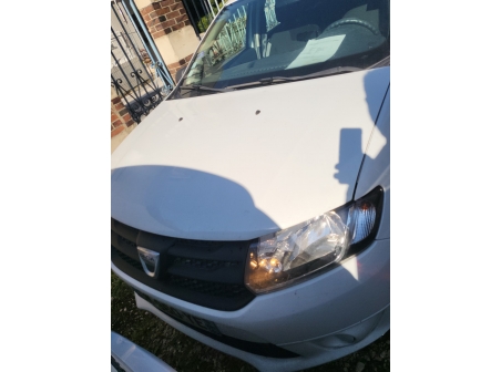Vehicule-DACIA-SANDERO%202%20PHASE%201-2015-6239efde1b7e5a459f5f1c593475e157e4f8f6a899fdebc18b5fe36fe3491bcd_o.jpg