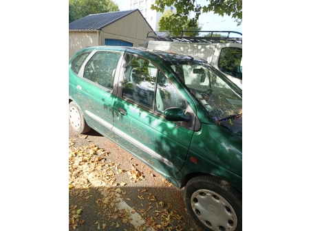 Vehicule-RENAULT-SCENIC%201%20PHASE%201-1999-937d947e5bcbb683a6b91d3de6a96ba8f793e588c8771b6f031fe2f0d3968a76_o.jpg
