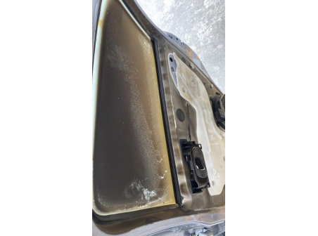 110909746-42094e09-fd37-48e6-a06d-6ae9c12a7ce7-Piece-Porte-arriere-droit-9812716680-CITROEN-C3-3-PHASE-1-8eff9a1eca0fe555f93f7afc07ba5c83c9d99a4462c441cd7b9a6c38a03bf89d_m.jpg