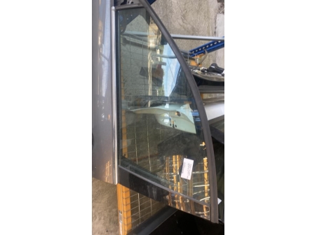 110908551-e50a607b-8629-4992-bf41-5e8dc6bf27c4-Piece-Porte-avant-gauche-801010025R-RENAULT-LAGUNA-3-PHASE-1-BREAK-2a05bae9f347954f4eeb9b9cc33a8b08f211e64536f8c0bae2b9604f9148a2ab_m.jpg