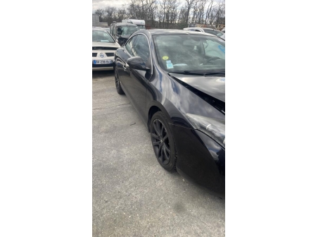 Vehicule-RENAULT-LAGUNA%203%20PHASE%201%20COUPE-2012-7289ccaf1cc901640d98a80a3bef004b2d810b82d2b6ccc17df55ca2e6f27ad8_m.jpg