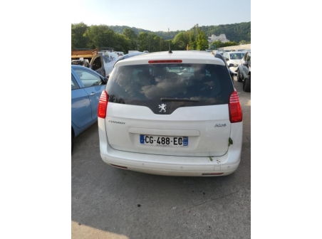 Vehicule-PEUGEOT-5008%201%20PHASE%201-2012-1a0e4ebddf598cd9a0f3f14f52139d0a5ed72e8b4c092b5be78150663d416a6b_m.jpg