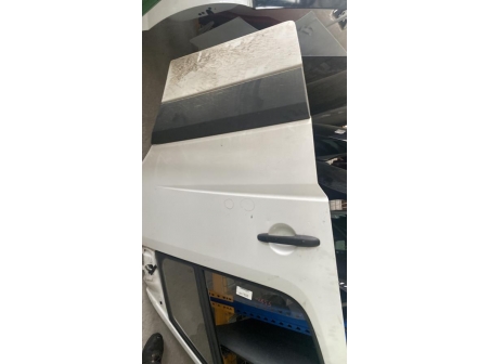 110587978-4d17f94f-0ddd-4c48-b409-576aefc7683f-Piece-Porte-avant-droit-9067200105-MERCEDES-SPRINTER-2-PHASE-1-3ebb6f62a8fd749030a06724315a310561753482547a9e60f6ead5acda5b35e4_m.jpg