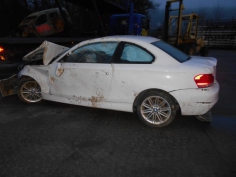 Vehicule-BMW-SERIE-1-E81-E88-E82-E87-SERIE-1-COUPE-E82-2-2010-252c6dfee4fbb0de6070d72392bf107440651c6788be3d0573d665593075430a.JPG 2