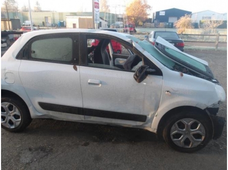 Vehicule-RENAULT-TWINGO-3-PHASE-1-1-2020-c5b00f600301dc689637a93ee739d834d942ae979fcf88e39cb622a7a5838602_mtn.JPG