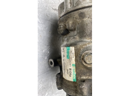 111163795-aa3f8e6e-0a81-43b5-9a27-b036c311c76c-Piece-Compresseur-clim-6453SR-PEUGEOT-BOXER-3-PHASE-1-73230ba131fde8a8733346da24fdab77a7a7257a8988877af726ae3e8608f5a8_m.jpg
