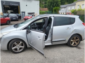 Vehicule-PEUGEOT-3008%201%20PHASE%201-2011-1e1f0f332f0b9900057de24d11482f8aa91cf9acf25c2491d9e5d3fd65939aa6_m.jpg 2