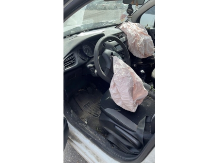 Vehicule-CITROEN-C3%202%20PHASE%201-2010-68a5817685be8c3e45160420f343120b18c548ac65ae3a7a95c98d4507543c41_m.jpg
