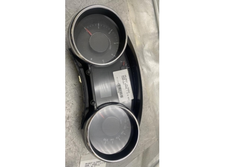 111215961-cfe2f596-1e16-4b96-8e1d-b8d17ec31a49-Piece-Compteur-PEUGEOT-5008-1-PHASE-1-0d31a9b4e5c96f46298bdb46ca8a246872ade39a6ad691e5732a56f8e6a245e2_m.jpg