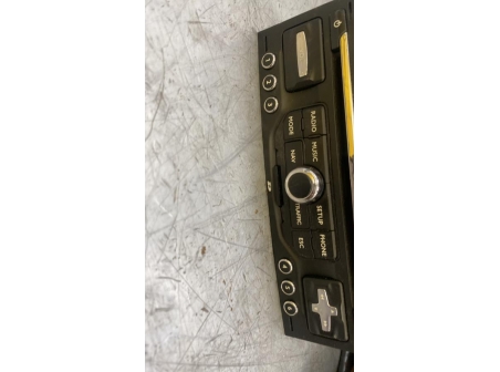111217392-cfcfd554-47e7-4e57-9f2e-18ce5168e296-Piece-Autoradio-dorigine-PEUGEOT-5008-1-PHASE-1-dbf82daf21891261fd921a4183d76a856e9e2850cf5e4cb12eda5c56f3e5f553_m.jpg