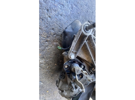 111233527-5b6aca92-2477-4a43-bf09-f3c46cd9dd3a-Piece-Boite-de-vitesses-RENAULT-CLIO-3-PHASE-2-BREAK-4a77ed979a768aadbf5e10be447e521d5c9eba0f0c6d4559996d068081cf4906_m.jpg