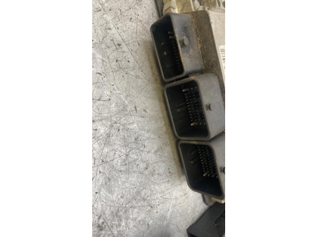 111263336-f83096bc-1cb2-429a-850a-642f1d8486d0-Piece-Kit-de-demarrage-CITROEN-C4-PICASSO-1-75970c746e11b61f96ce9487cdf731f18024d086b3b6db9571e30199df1e632e_m.jpg