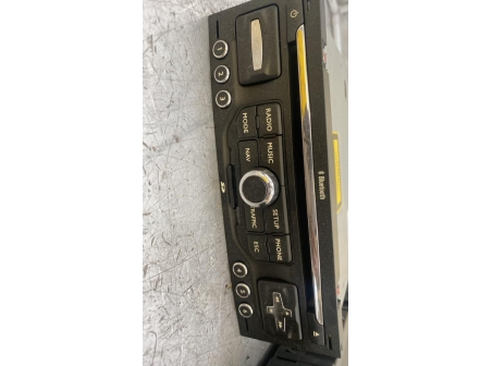 111263500-11c0a08f-3207-4188-87a7-a95a896117f2-Piece-Autoradio-dorigine-CITROEN-C4-PICASSO-1-3b9f855aa2eed68807d94a4ee51bd49aeea960661434cee1e966a554a7222855_m.jpg