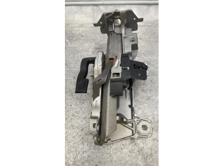 111264675-02e12b47-6b78-4221-803c-16145323e9c5-Piece-Colonne-de-direction-CITROEN-C4-PICASSO-1-de242eb706267fb5d8c20ddbace049667c5902f14846adf35472fce6d82bc353_m.jpg