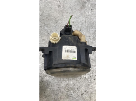 111264942-9e190159-1b45-42e8-8462-d1d397483b15-Piece-Anti-brouillard-droit-feux-CITROEN-C4-PICASSO-1-9709cc1bb5c412cb06ce690f26e19db56223664b5f329a696132e1276c7d4e15_m.jpg