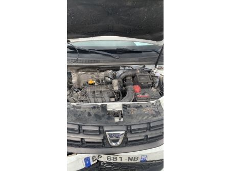 Vehicule-DACIA-SANDERO%202%20PHASE%202-2017-b946ae67577f05a358a2af07ce36bd5a9e46058f756ec1a7acb600e406afdd62_o.jpg