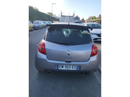 Vehicule-RENAULT-CLIO%203%20PHASE%201-2007-ea7a5e6179aa63616ee74acbe5f0e894798936c328489d0cb31a50d16b429528_o.jpg