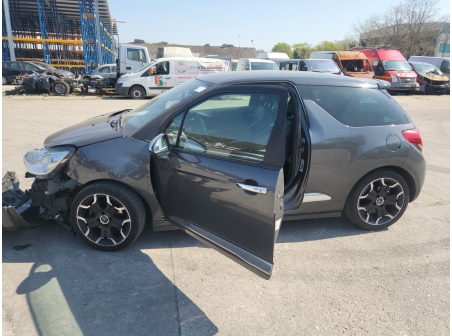 Vehicule-CITROEN-DS3%20PHASE%201-2012-68db0555ddd3a376f0d5833dd2731dc29be05708db45a6b2f6f0c1e1a642f437_o.jpg