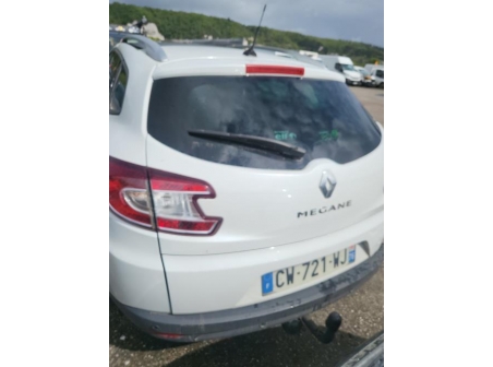 Vehicule-RENAULT-MEGANE%203%20PHASE%202%20BREAK-2013-7c54a2ccc838aeae046cd1bc2309accc4725f0a2eca548c4ad4cf6b961029bc2_m.jpg