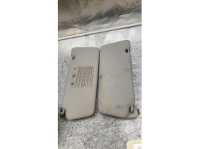 111273079-a8af90f0-0a10-46fb-8195-322ea6960203-Piece-Pare-soleil-RENAULT-e65de455f61ceb4a110b1bea0098b7a381eefdd7640ac6cc7975daf7229f0180_m.jpg 2