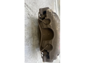 111273189-341985d3-19dd-4119-9b26-cbaeaf2b2e83-Piece-Etrier-avant-gauche-freinage-RENAULT-710325dcb88a9b12d0fc82f8ac3a9840e57c7c556e5c7b742820ef00a1c7acab_m.jpg 2