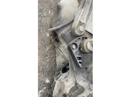 111329355-af90be8b-73f6-44cc-bd1a-aa7949de9f96-Piece-Boite-de-vitesses-RENAULT-CLIO-3-PHASE-1-d7b7090fb1daf5e7e83024d9b600899923f22bcab8a984bfce4cb1305c8b5a8b_m.jpg