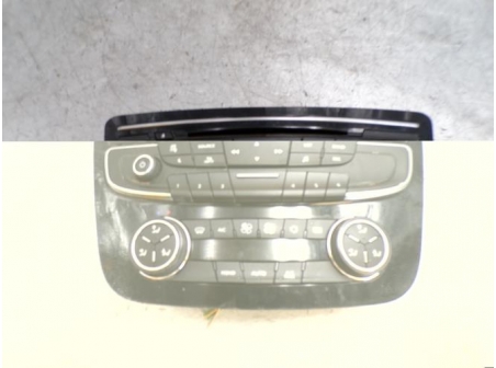 111473739-becc4d85-02be-474e-a876-5dcd45e5520d-Piece-PEUGEOT-319cc4fa153b9157d6f82cc027bf01704941d52299995ceced245574dd7ace97_m.JPG