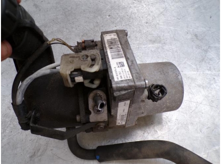 111473869-394c9974-43a1-4fe9-9537-1e855c284945-Piece-PEUGEOT-902c7a3dfc94bd15fe4528d7f6758b8e2071543847df4c91ef1fe090f91a18dc_m.JPG