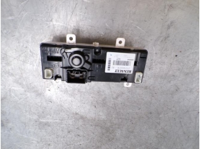 111470136-2b9ab720-8823-4a85-9029-40125dd3d0fe-Piece-RENAULT-d77cb4b52b3d73a6b57286ebd47fb020c40f5a34c9f08df33b281df2510e3758_m.JPG 2