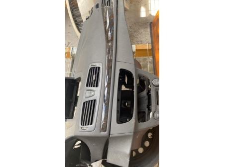 111272651-7f641d1f-3bf5-4615-a0a4-97da7361bab1-Piece-Planche-de-bord-complete-RENAULT-16ed96e6c51bc052c756cbb383dd48e8643ef22b27d209564d91e8fe942bc2b4_m.jpg