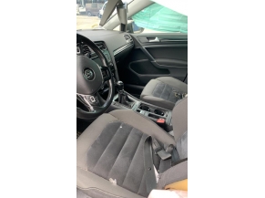 111484804-812be389-4a17-4247-90c4-a8e37e3c8ba6-Piece-VOLKSWAGEN-6fdba0f4edbad1f472e108fce1c4b3691bc41d4d6aff4b5269f7b9aadb91298e_m.JPG 2