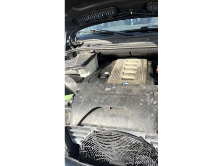 Vehicule-BMW-X5%20E53-2004-06b84147fdfa035f64218704c02cb3a7c7229d867a09c20a9d03bb46728fbc8b_m.jpg