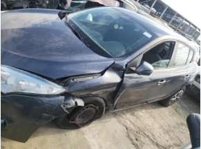 Vehicule-RENAULT-MEGANE%203%20PHASE%201-2011-1286b531db149f06f7336ebe1cbf610b5745c3f2864921650ce0cdf5d40063ef_m.jpg 2