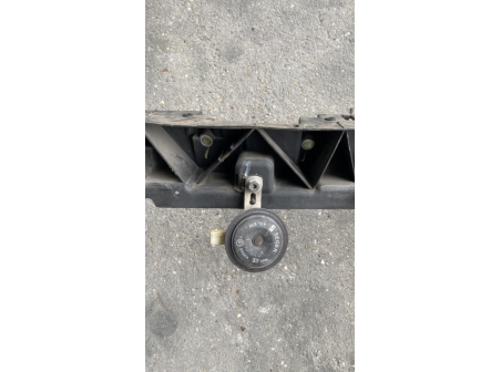 111531133-7cb469dc-5b8d-4b81-a6c2-c82a39402411-Piece-Traverse-superieure-RENAULT-CLIO-3-PHASE-1-33af80e45e90019d3a5eb1f707859ba256ac1ec56b74396596cb339afbd8360f_m.jpg
