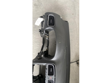 111602505-7e986243-6360-4ff8-a125-b657766995c2-Piece-Planche-de-bord-complete-VOLKSWAGEN-GOLF-6-17520aa1309961e360f2fffd9b661cabab1b1ba6cf994c5f9f9b2c008a321cbf_m.jpg