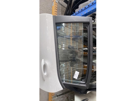111043743-88e884a5-2bc2-46a7-8662-22cbae954bb9-Piece-Porte-arriere-gauche-9812254980-CITROEN-C3-3-SOCIETE-PHASE-1-aee986894f32f347a656a6b25b832a7ca23b5318d451b24aaeb5466a3049ea60_m.jpg