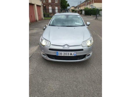 Vehicule-CITROEN-C5%202-2013-87d8f93cf83b930444eaa8b43d8ad9e0d1f829f35992101c5dec9f1083bf1b3a_m.jpg