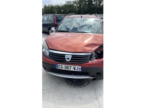 Vehicule-DACIA-SANDERO%201-2012-91b365589eb192eee62511763a3a3f60ee3ec0807949395b97ee81cae7b97f60_m.jpg