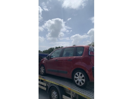 Vehicule-CITROEN-C3%20PICASSO%20PHASE%201-2010-1b6dc7bae8f12d4e4b9f427f0cc5bb875f0664dad76fd35f8d17401eb8d91bf7_m.jpg