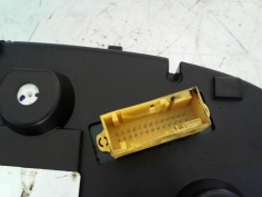 Piece-Compteur-9665107480-PEUGEOT-308-Diesel-24937364f9ec16097295b15b1e29fdf250380b3282834abb3d3e724a195c51c9.jpg 2