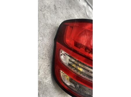 111826440-02e9bd6d-eb2b-4eba-bb0f-2f1982ca9087-Piece-Feu-arriere-principal-gauche-feux-6350KQ-CITROEN-C3-2-PHASE-1-a91846a5fe00126066d0ad8090ec916104e5cfcc02cfda9a0f83b8348c06e46f_m.jpg