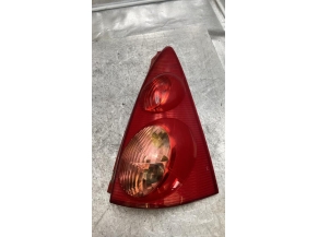111827261-35c241eb-ba09-4038-8390-d069b3b67e31-Piece-Feu-arriere-principal-droit-feux-6351X6-PEUGEOT-107-PHASE-2-f323ffe0a2b64717f073cb8129d8b6342f8ca81ec8e7066790a754f407ca7b04_m.jpg