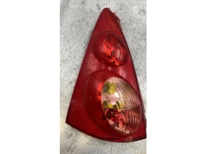 111827288-6cbbd23c-b5ca-4dde-8db7-7db949184721-Piece-Feu-arriere-principal-gauche-feux-6350X6-PEUGEOT-107-PHASE-2-6e9ce4b23d651a737d5aba7c0b94bbaeb39a526342f55bc6eac75acca6d17cc3_m.jpg
