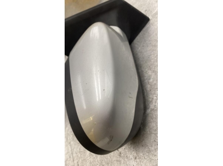 111827555-241d9503-1be8-4909-ba01-37c7acc1697e-Piece-Retroviseur-droit-7701071866-RENAULT-CLIO-3-PHASE-1-b4a1089fdbcfc342c72225c6223902760cb6ca8777dddf649a41e1e3e46e588b_m.jpg
